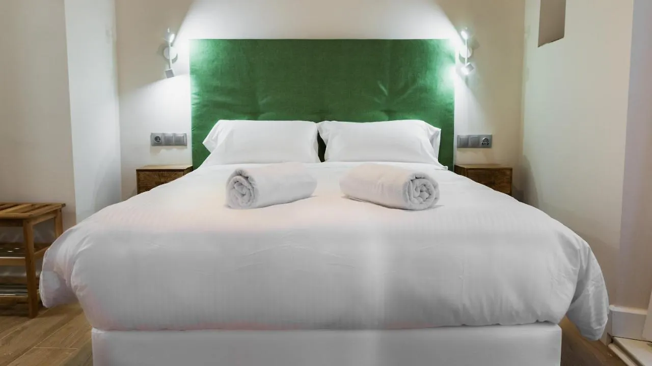 4U Suites Granada